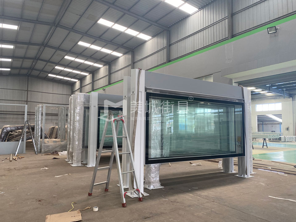 2022.7.1號美城街具供應徐州公交候車亭發(fā)貨現(xiàn)場 2022.7.1號美城街具供應徐州公交候車亭發(fā)貨現(xiàn)場